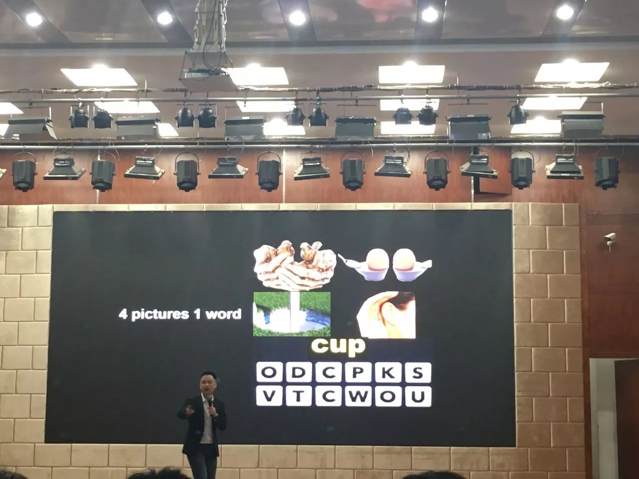 Maomiav海外最新域名，学习变化，自信成就梦想之路
