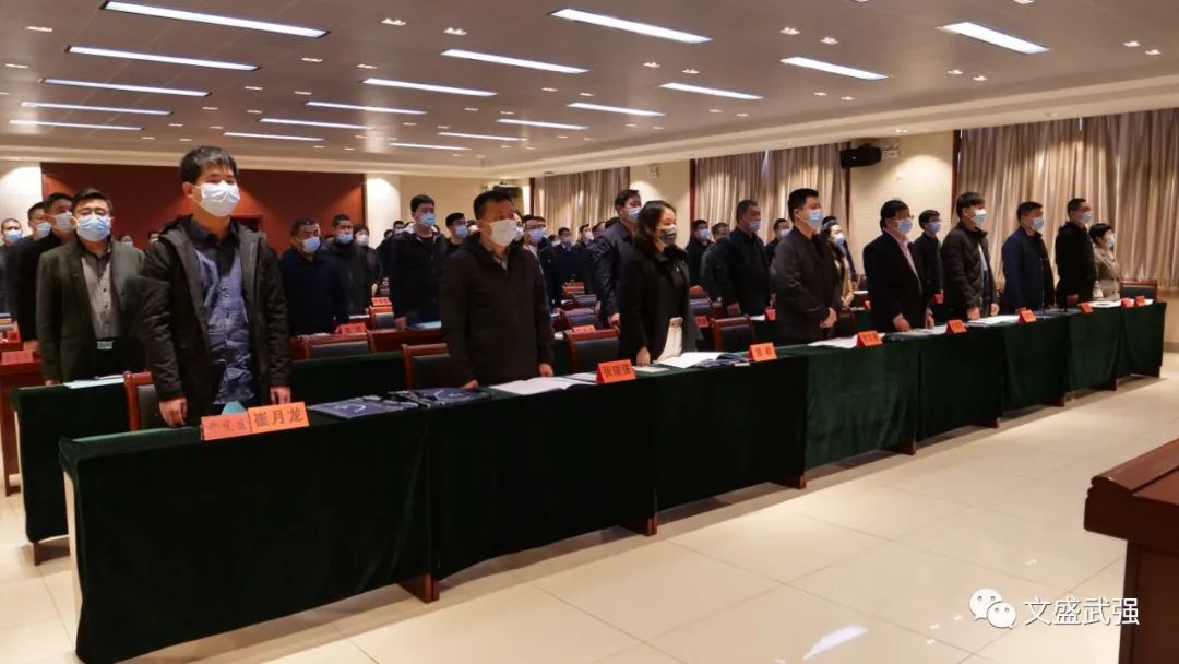 武强县领导班子的最新探索与实践概况