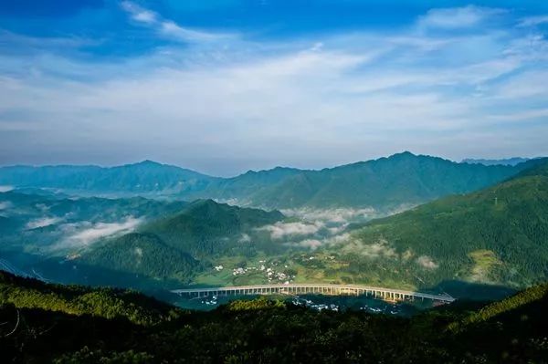 桂东县周国栋最新探索之旅，自然美景的治愈之旅