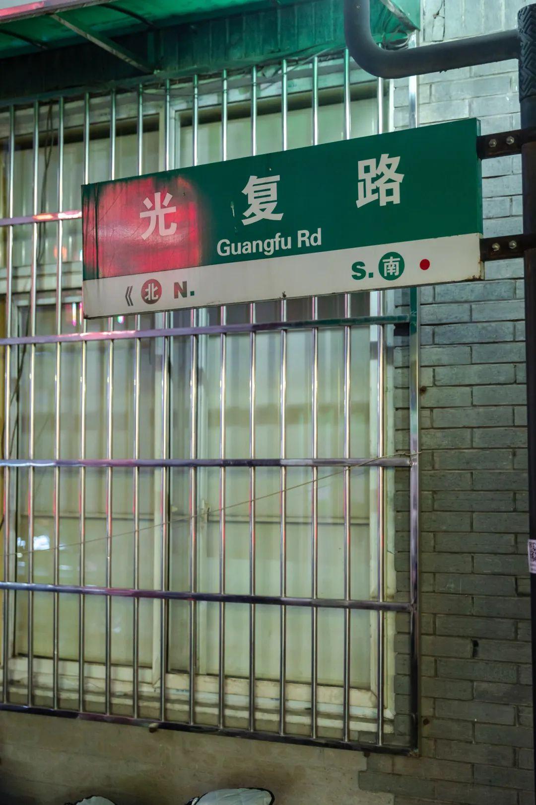 保时捷最新隐藏版，小巷中的驾驶梦想